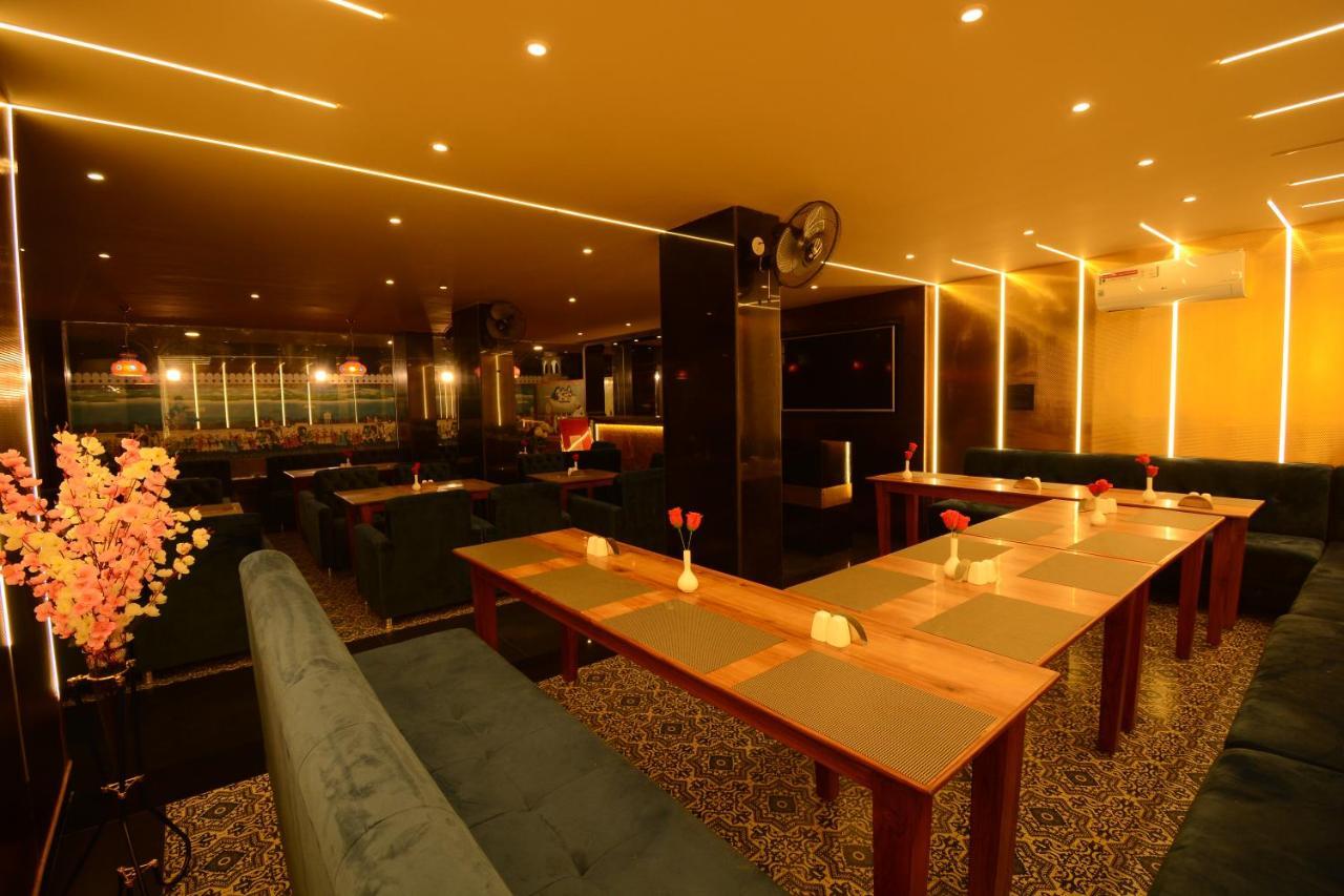 Hotel Grand Lotus Inn Dźajpur Zewnętrze zdjęcie