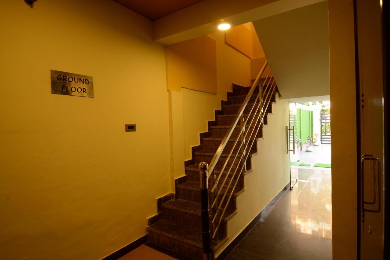 Hotel Grand Lotus Inn Dźajpur Zewnętrze zdjęcie