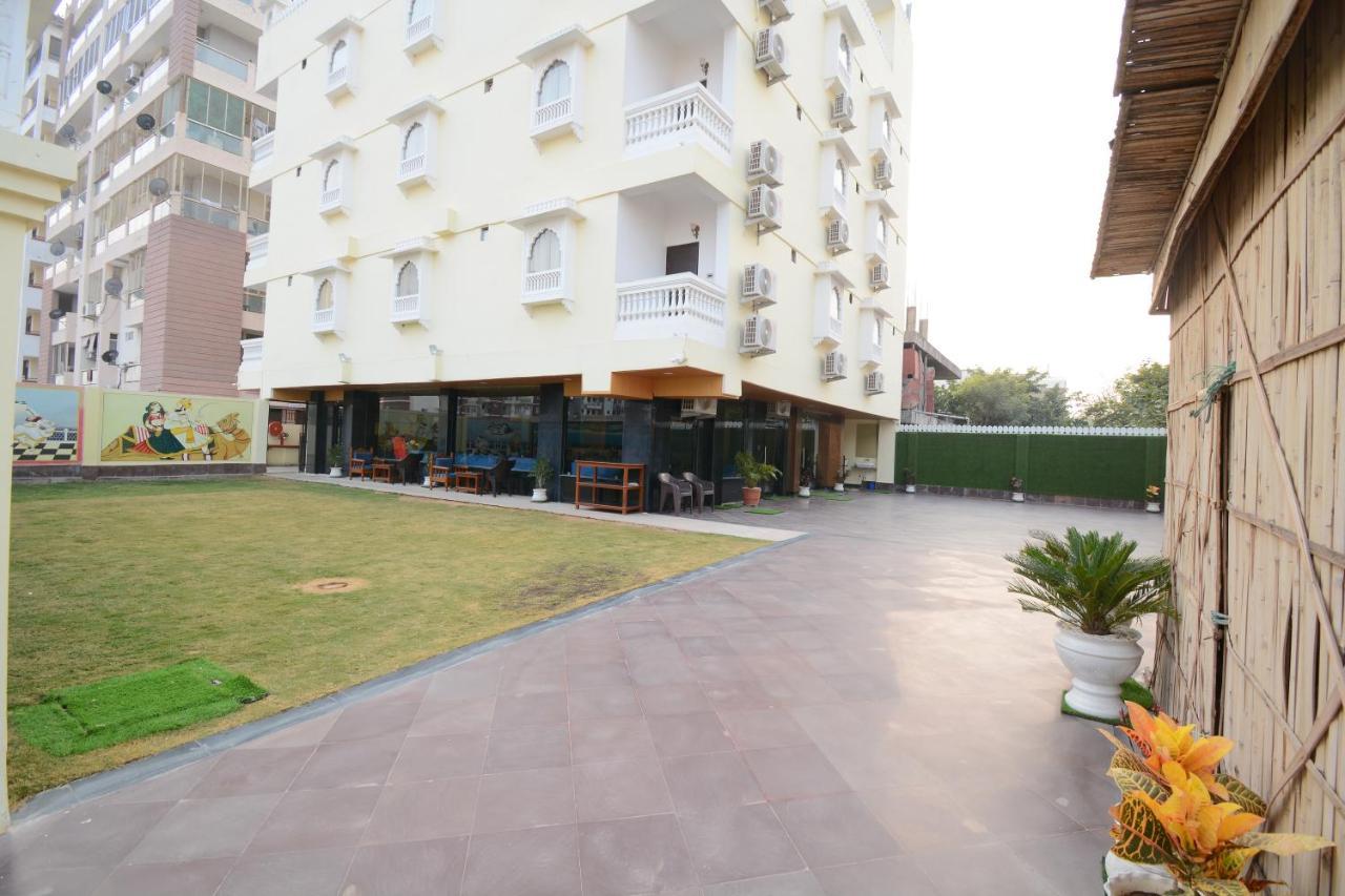 Hotel Grand Lotus Inn Dźajpur Zewnętrze zdjęcie